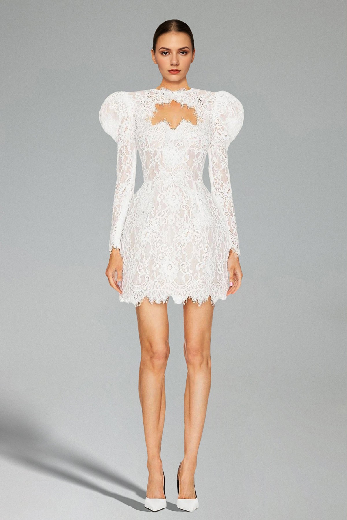 Rochie mini din dantelă cu glugă